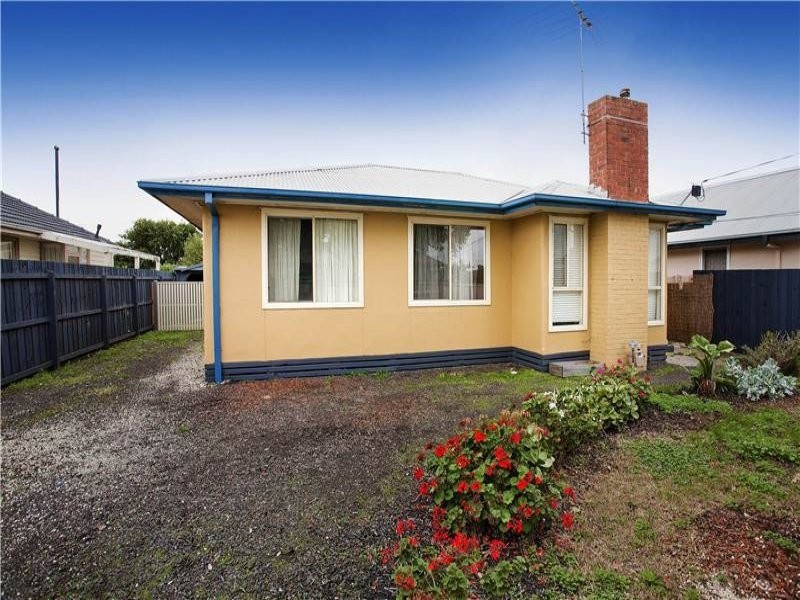 10 Jay Street, Norlane VIC 3214