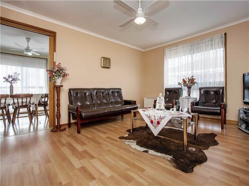 19 Rushden Close, Bell Post Hill VIC 3215