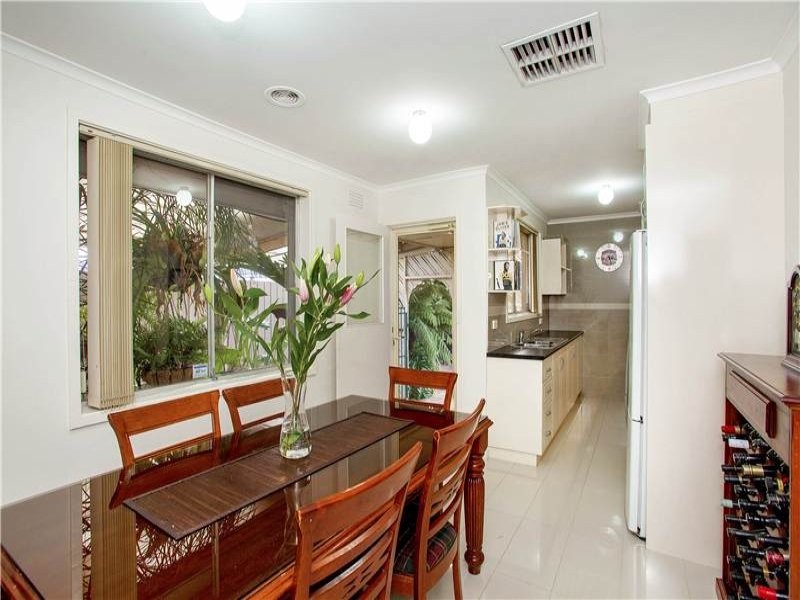 6 Howitt Avenue, Corio VIC 3214