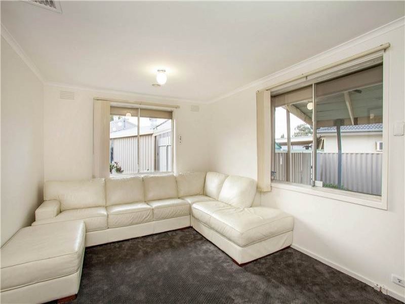 6 Howitt Avenue, Corio VIC 3214