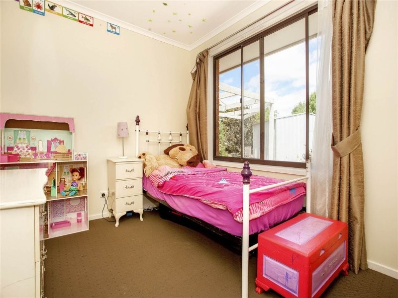 10 Vickers Court, Corio VIC 3214