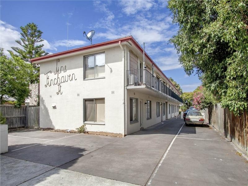 10/9 Finchaven Street, Herne Hill VIC 3218