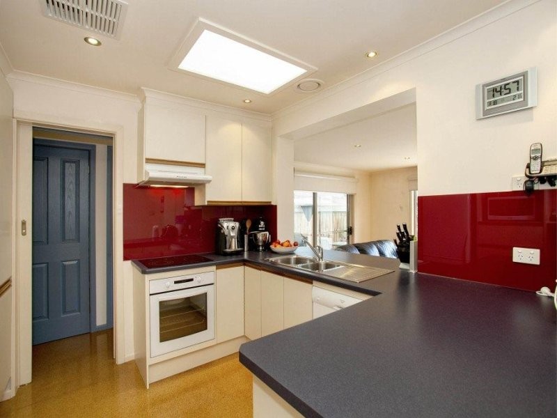 13 Atami Crescent, Corio VIC 3214