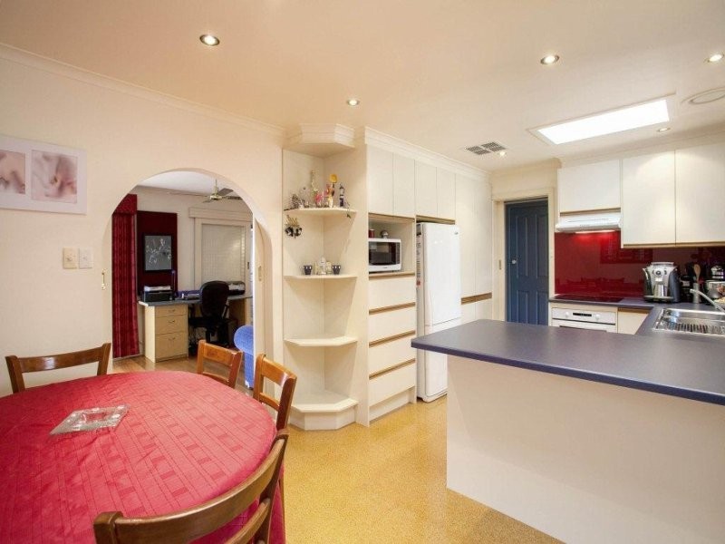 13 Atami Crescent, Corio VIC 3214