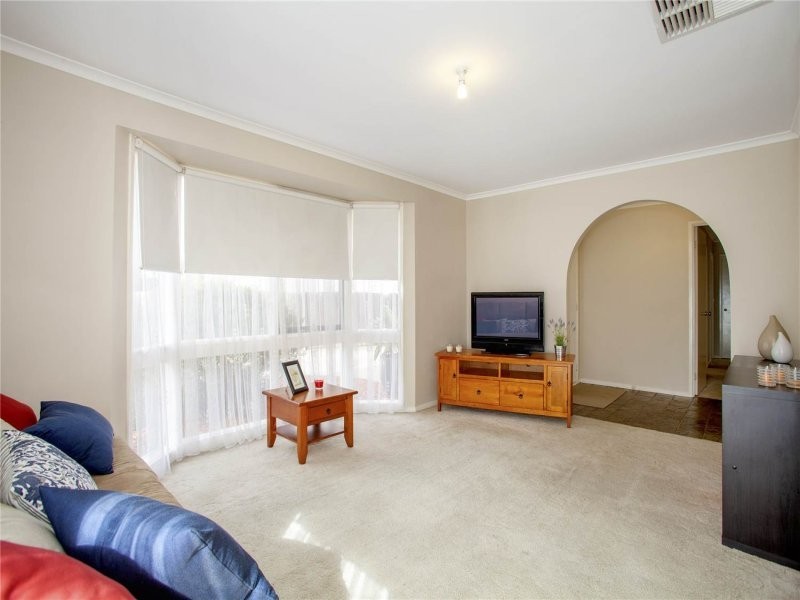 1 Creswick Court, Corio VIC 3214
