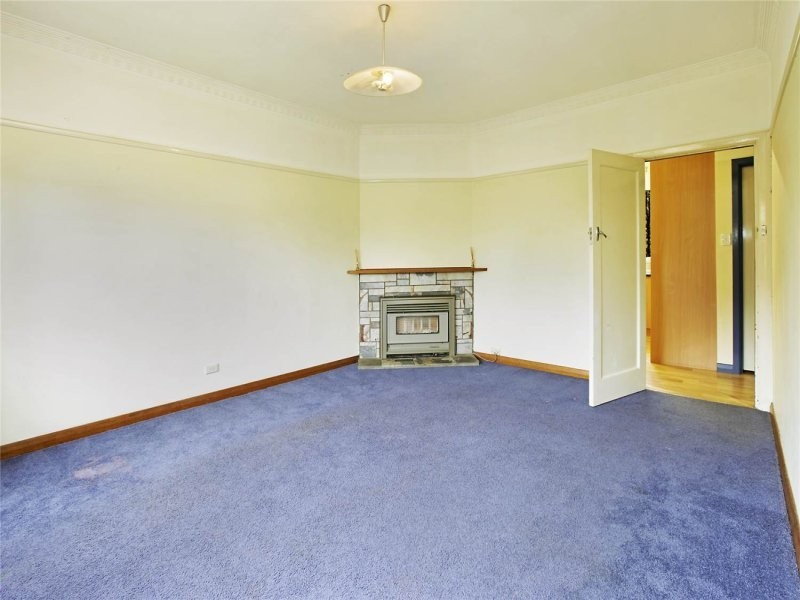 10 Pattison Avenue, North Geelong VIC 3215