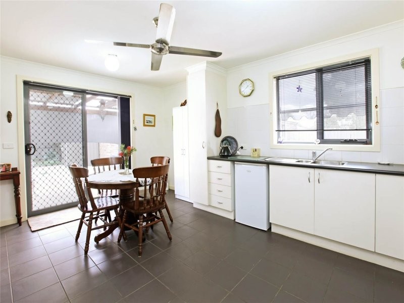 2/209 Princes Highway, Corio VIC 3214