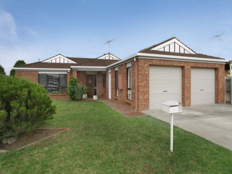 12 Winchester Court, Corio VIC 3214
