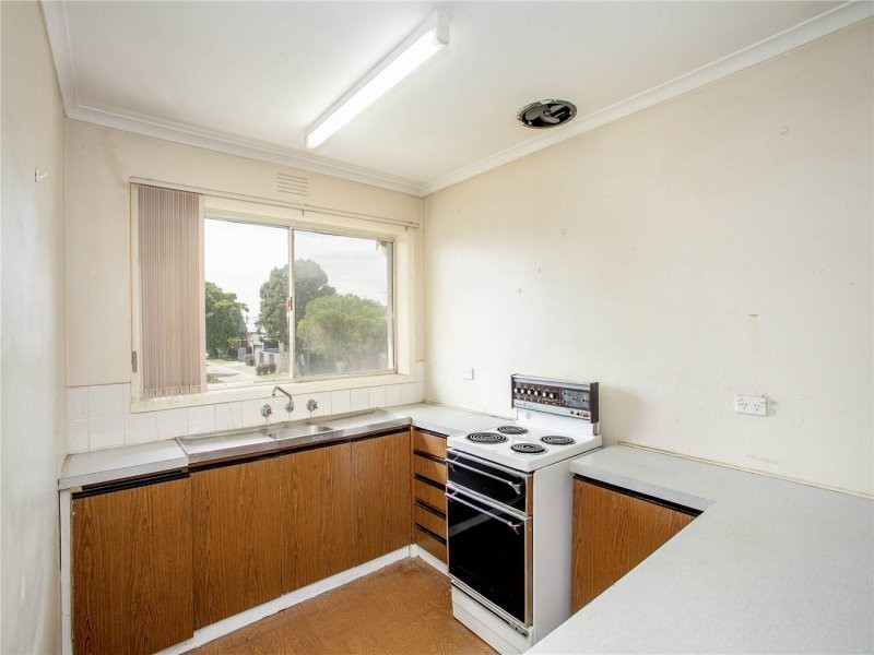 10/9 Finchaven Street, Herne Hill VIC 3218