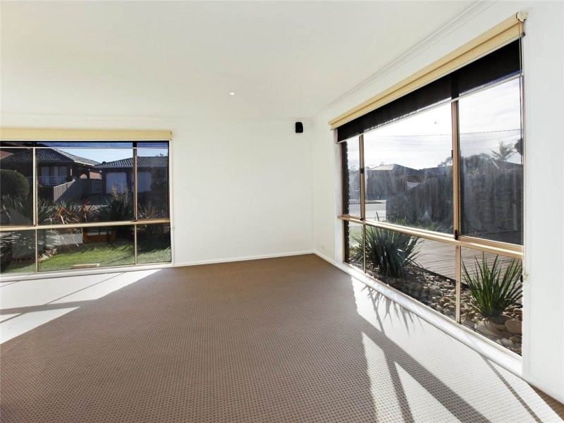 5 Korakin Court, Bell Park VIC 3215