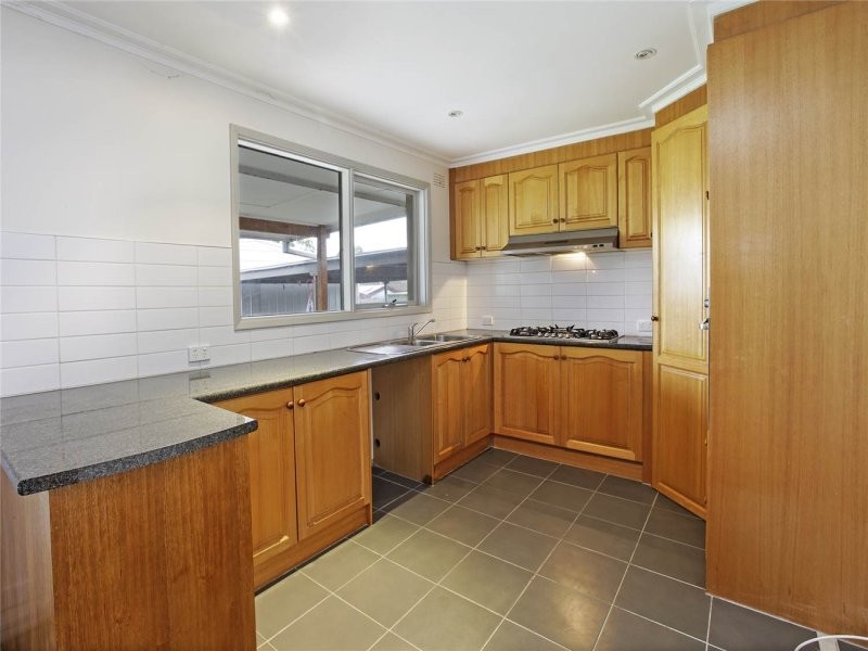 7 Fiona Avenue, Corio VIC 3214