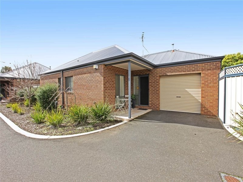 11/10 Herbert Street, Belmont VIC 3216