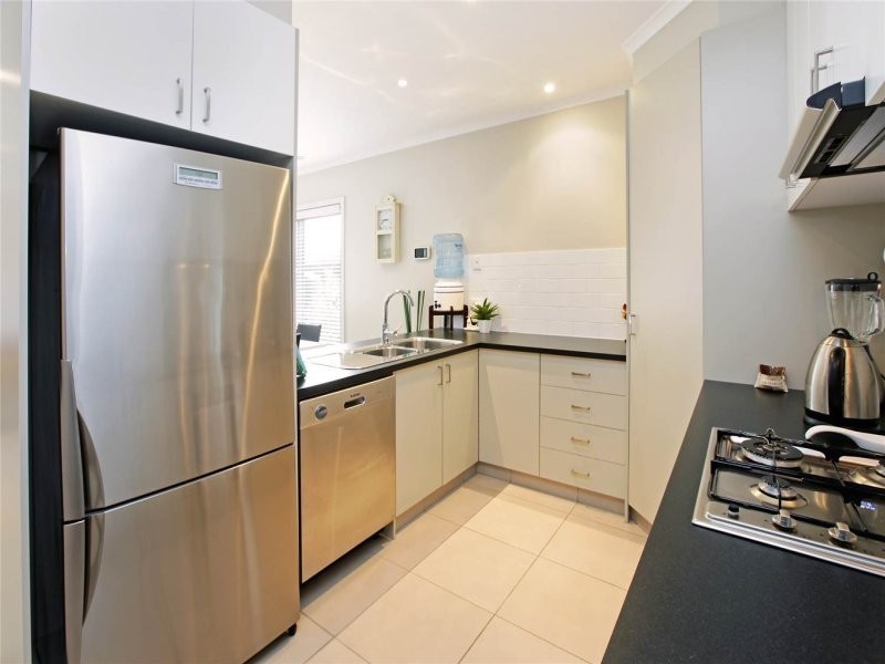 11/10 Herbert Street, Belmont VIC 3216