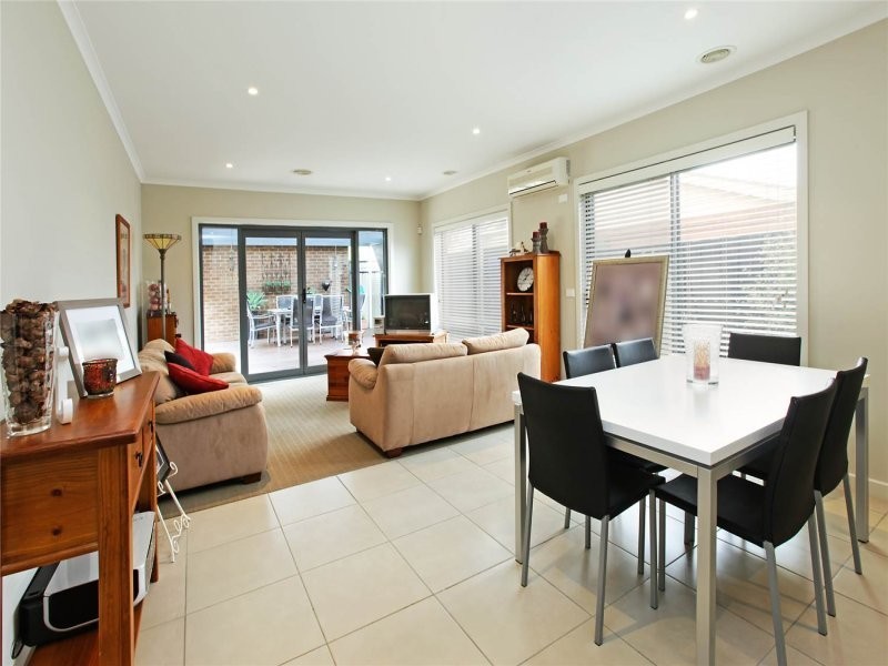 11/10 Herbert Street, Belmont VIC 3216