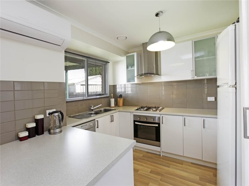 54 Cloverdale Drive, Corio VIC 3214