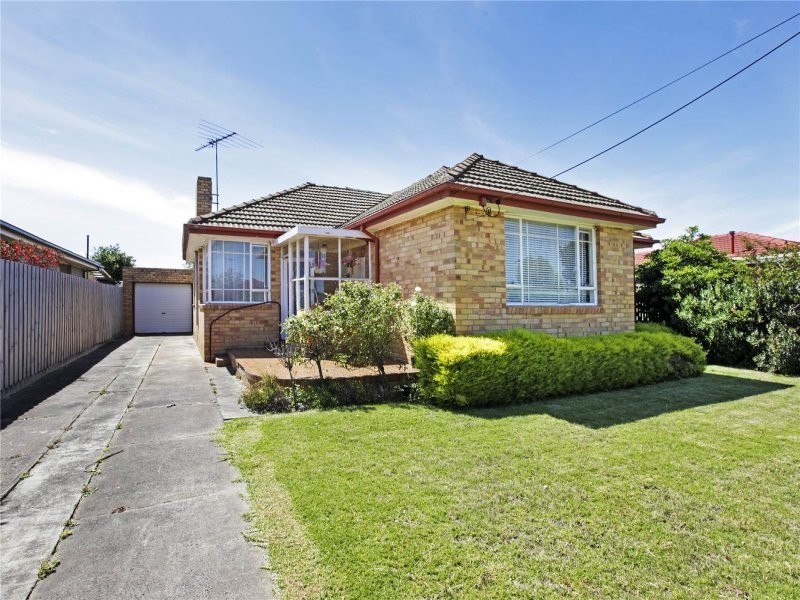 16 Stonehaven Road, Norlane VIC 3214