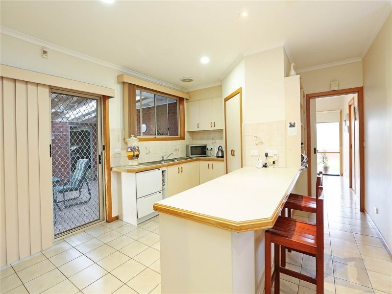 52 Fairbairn Drive, Corio VIC 3214