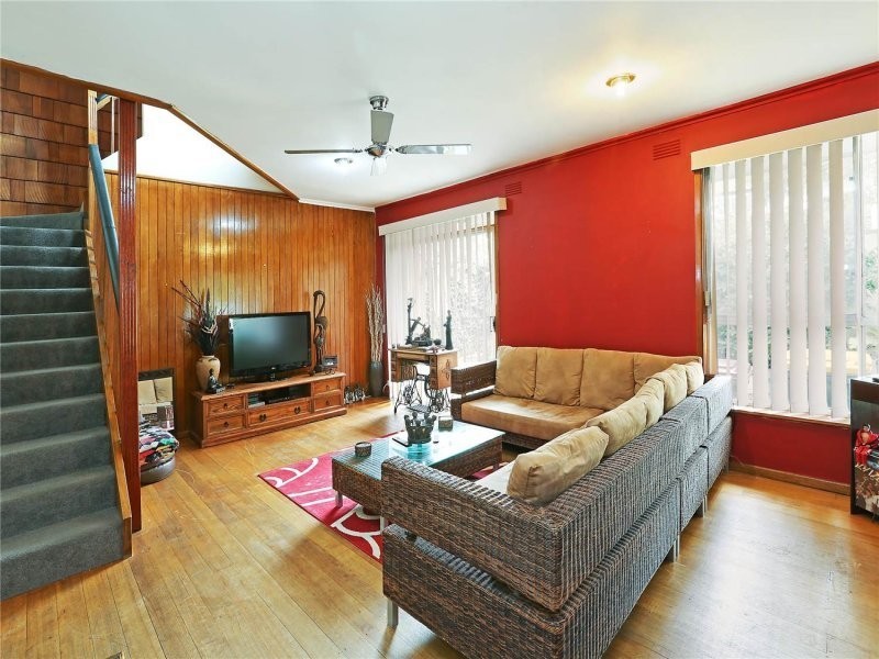 18 Glengate Street, Hamlyn Heights VIC 3215