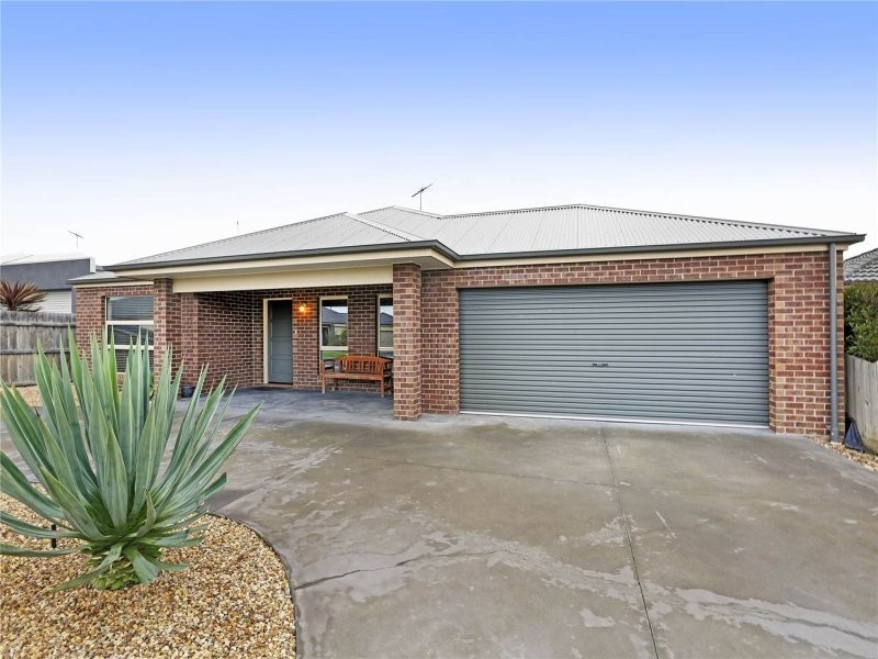 4 Geraghty Court, Lovely Banks VIC 3221