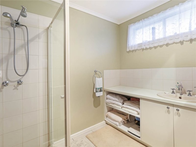 2 Duneed Court, Corio VIC 3214