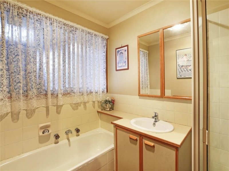 11 Correa Close, Corio VIC 3214