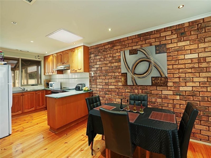 9 Moreland Avenue, Corio VIC 3214
