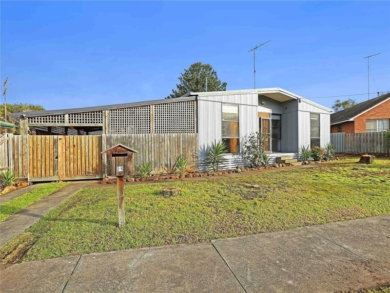 21 Hopkins Street, Corio VIC 3214