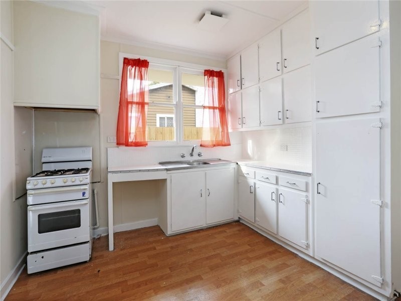 90 Eagle Parade, Norlane VIC 3214