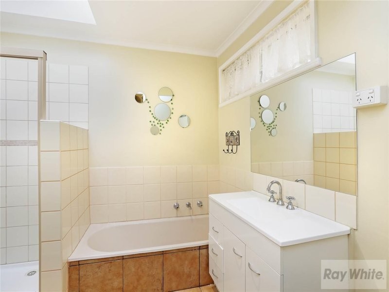 47 Howitt Avenue, Corio VIC 3214