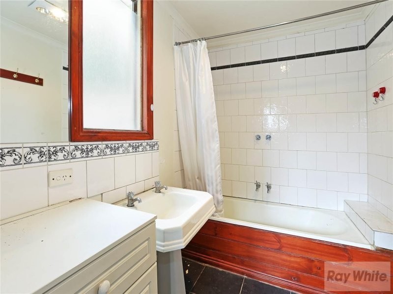 12-14 Seabeach Parade, North Shore VIC 3214