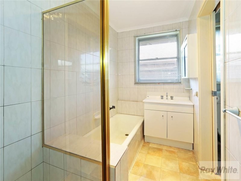 3 Meath Court, Corio VIC 3214