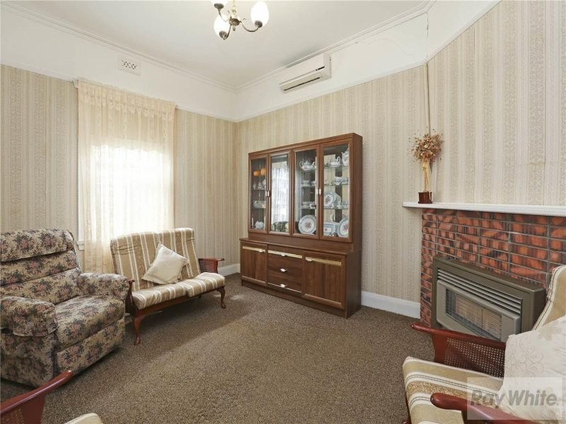 46 Margaret Street, Rippleside VIC 3215