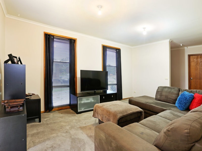 13 Caithness Crescent, Corio VIC 3214