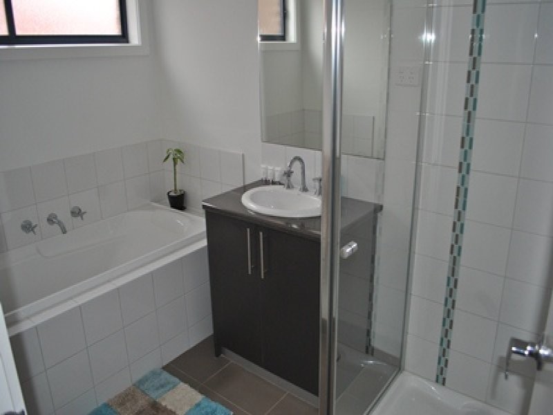 21 Benetti Drive, Lara VIC 3212