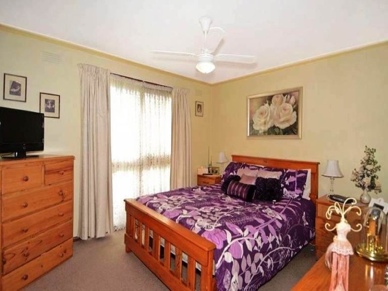 10 Paulson Street, Corio VIC 3214