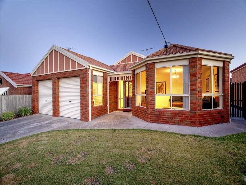 3 Malinda Crescent, Bell Park VIC 3215