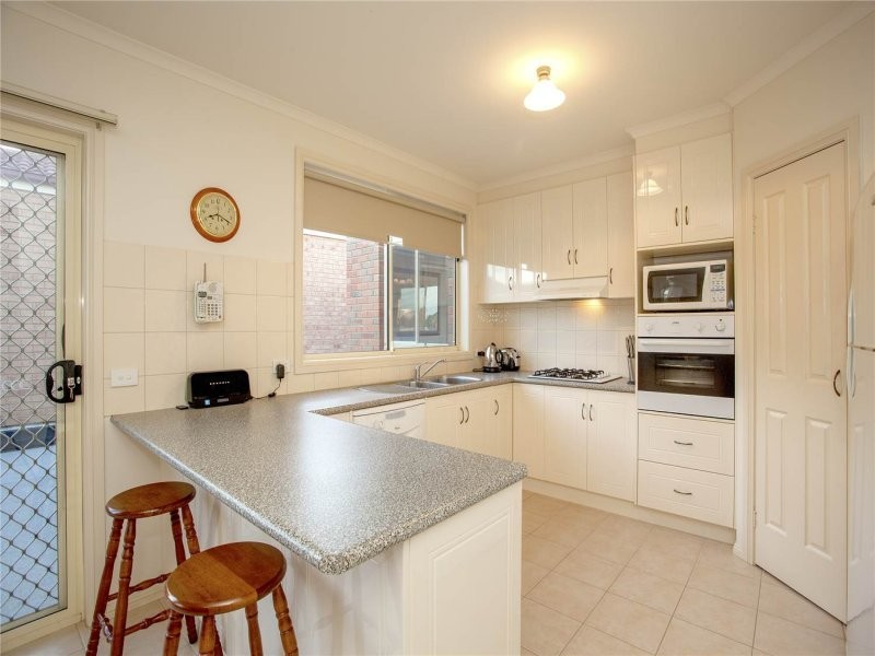 3 Malinda Crescent, Bell Park VIC 3215