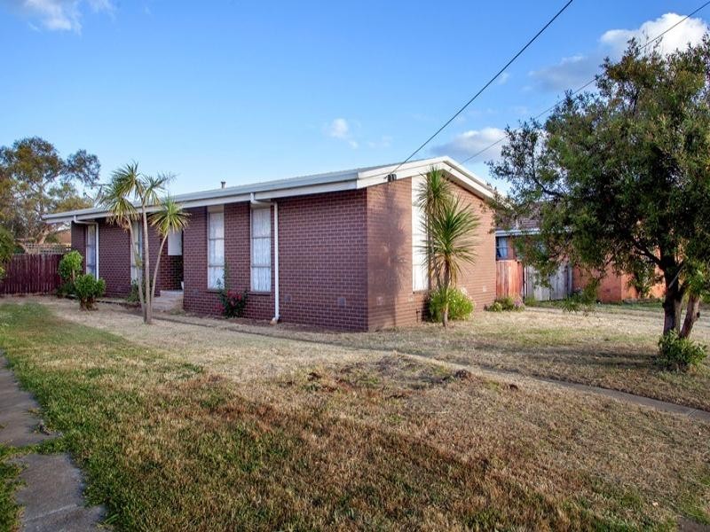 14 Carmarthen Drive, Corio VIC 3214
