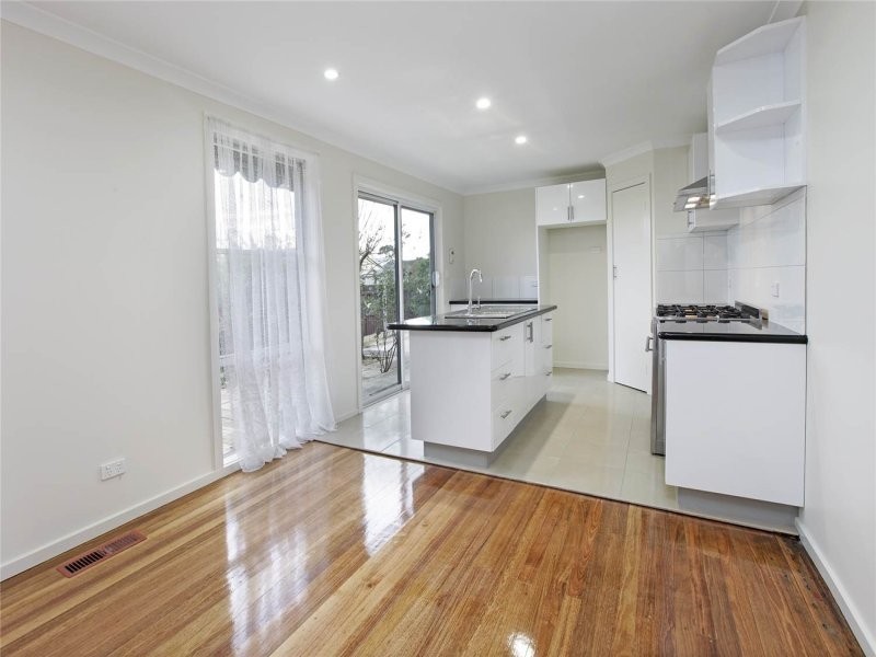 3 Carmarthen Drive, Corio VIC 3214