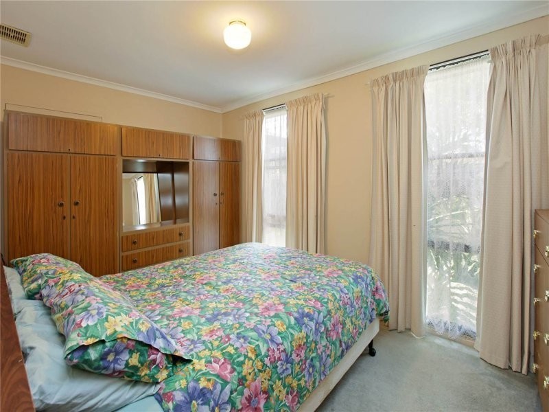 100 Fairbairn Drive, Corio VIC 3214
