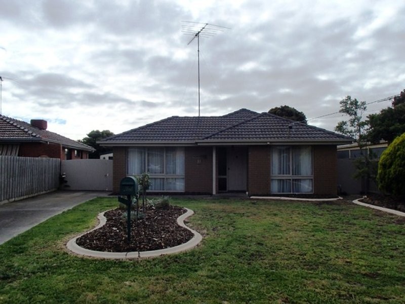 3 Bottlebrush Court, Corio VIC 3214