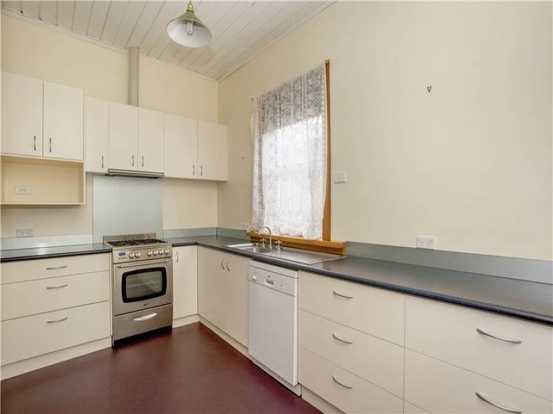 30 O’Connell Street, Geelong West VIC 3218