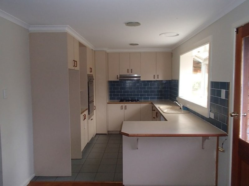 16 Atami Crescent, Corio VIC 3214