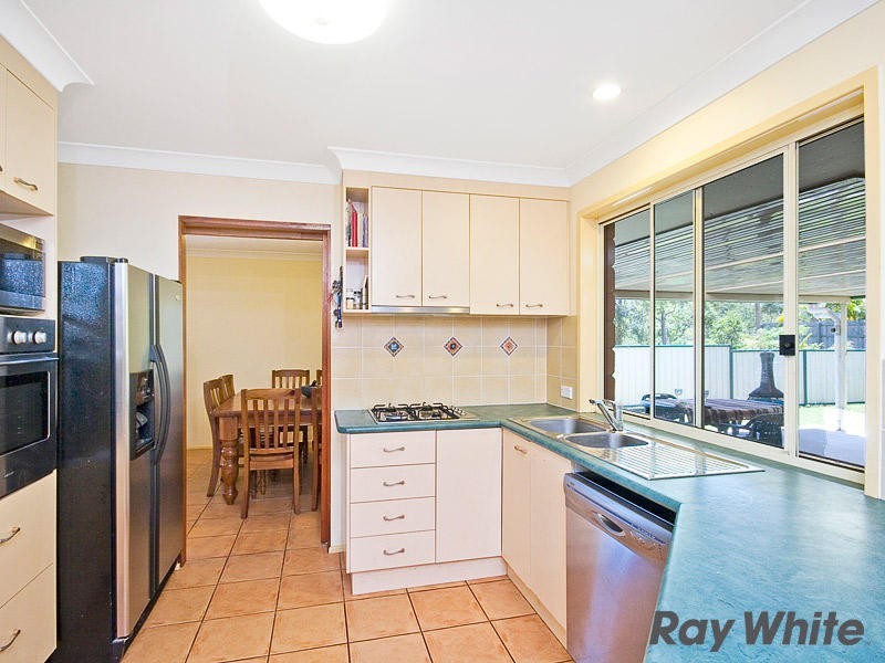 15 Glenkyree Close, Upper Kedron QLD 4055
