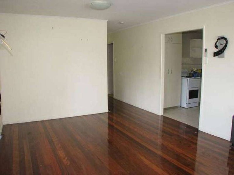 7 Allara Crescent, Ferny Hills QLD 4055