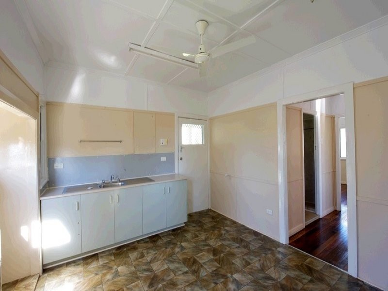 8 Hogan Street, Keperra QLD 4054