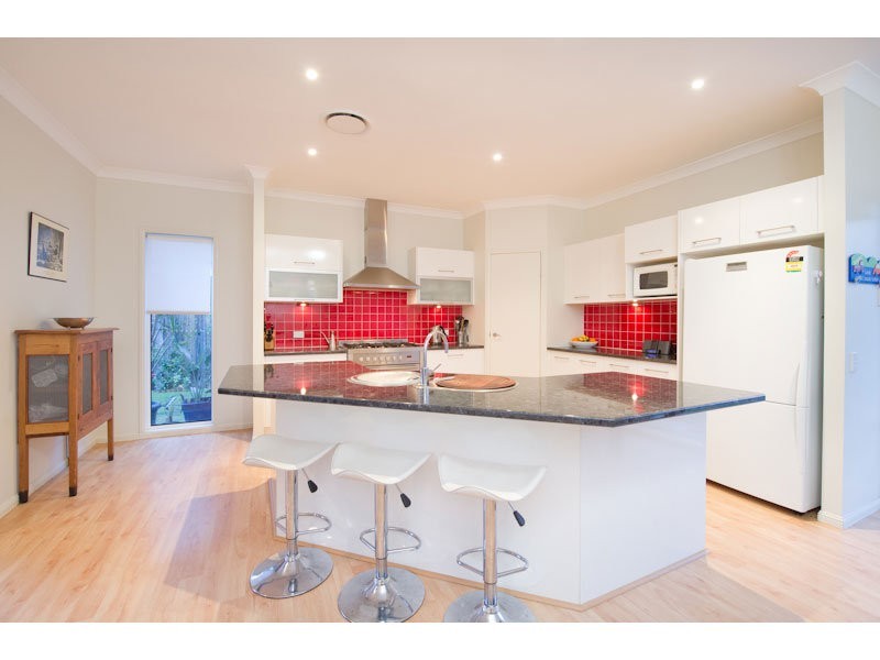 34 Highbury Place, Upper Kedron QLD 4055