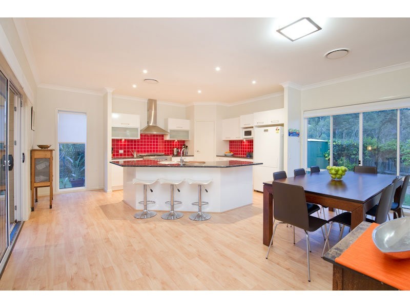 34 Highbury Place, Upper Kedron QLD 4055