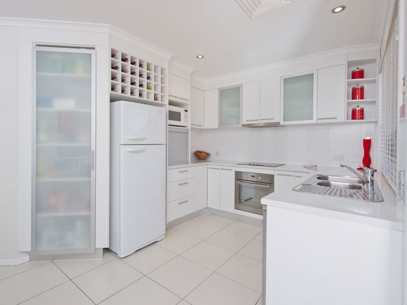 9 Malachite Street, Keperra QLD 4054