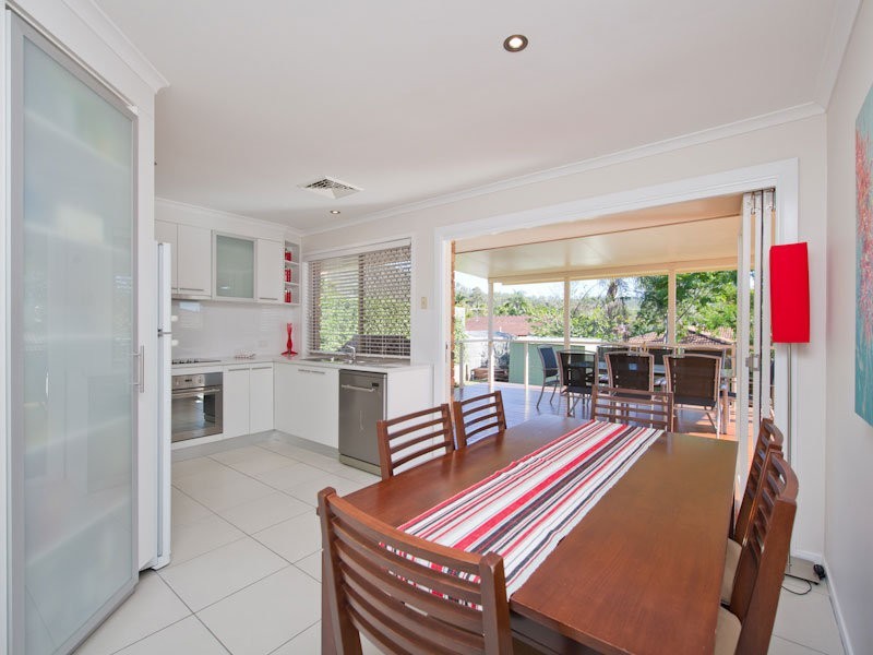 9 Malachite Street, Keperra QLD 4054